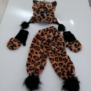 Girls Leopard Print Scarf Set